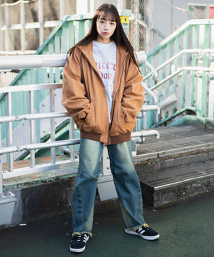 ブラウン モデル：160cm L着用