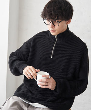 ブラッック モデル：175cm L着用