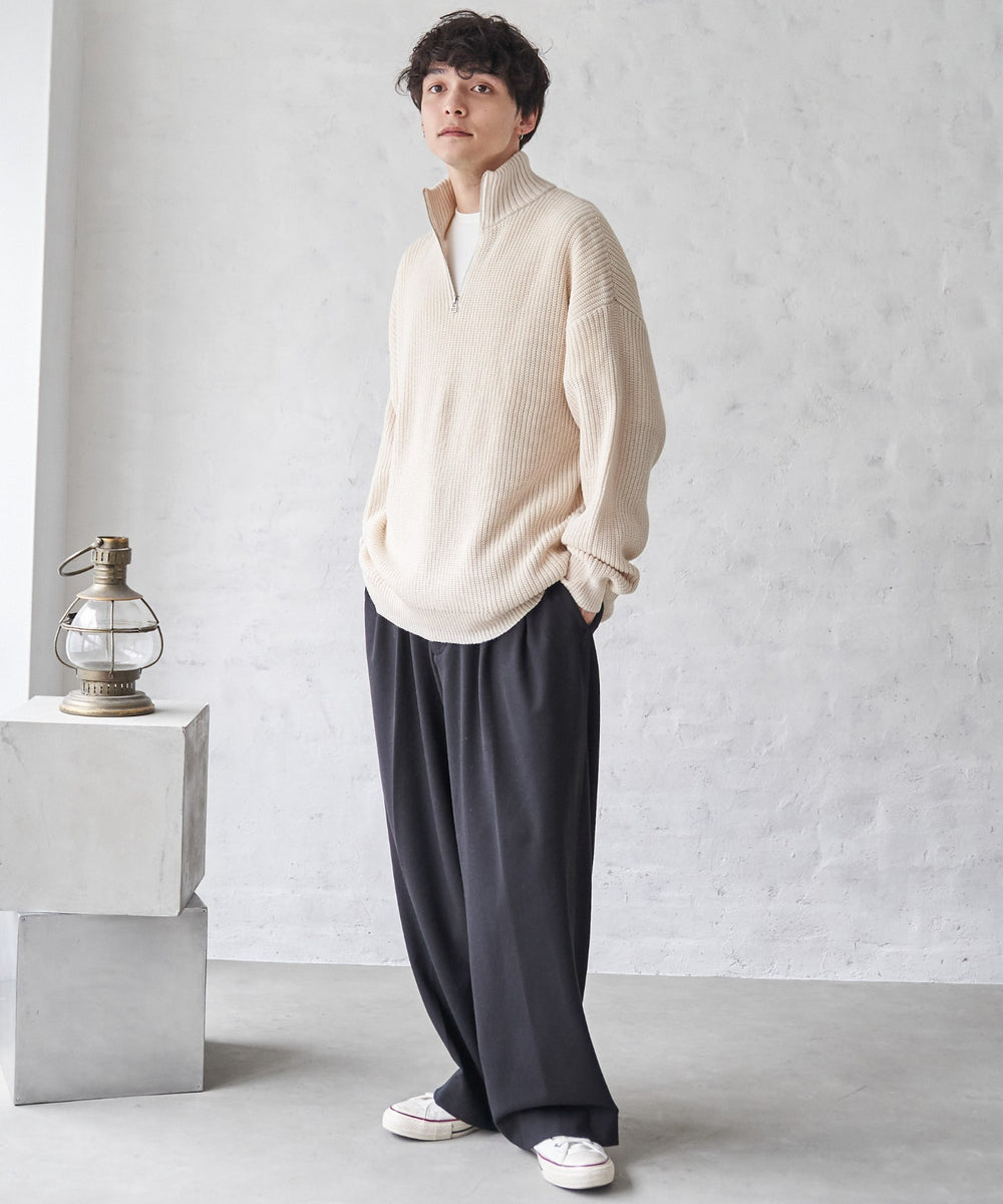 ホワイト モデル：175cm L着用