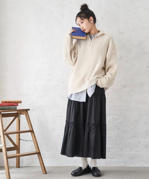 ホワイト モデル：165cm M着用