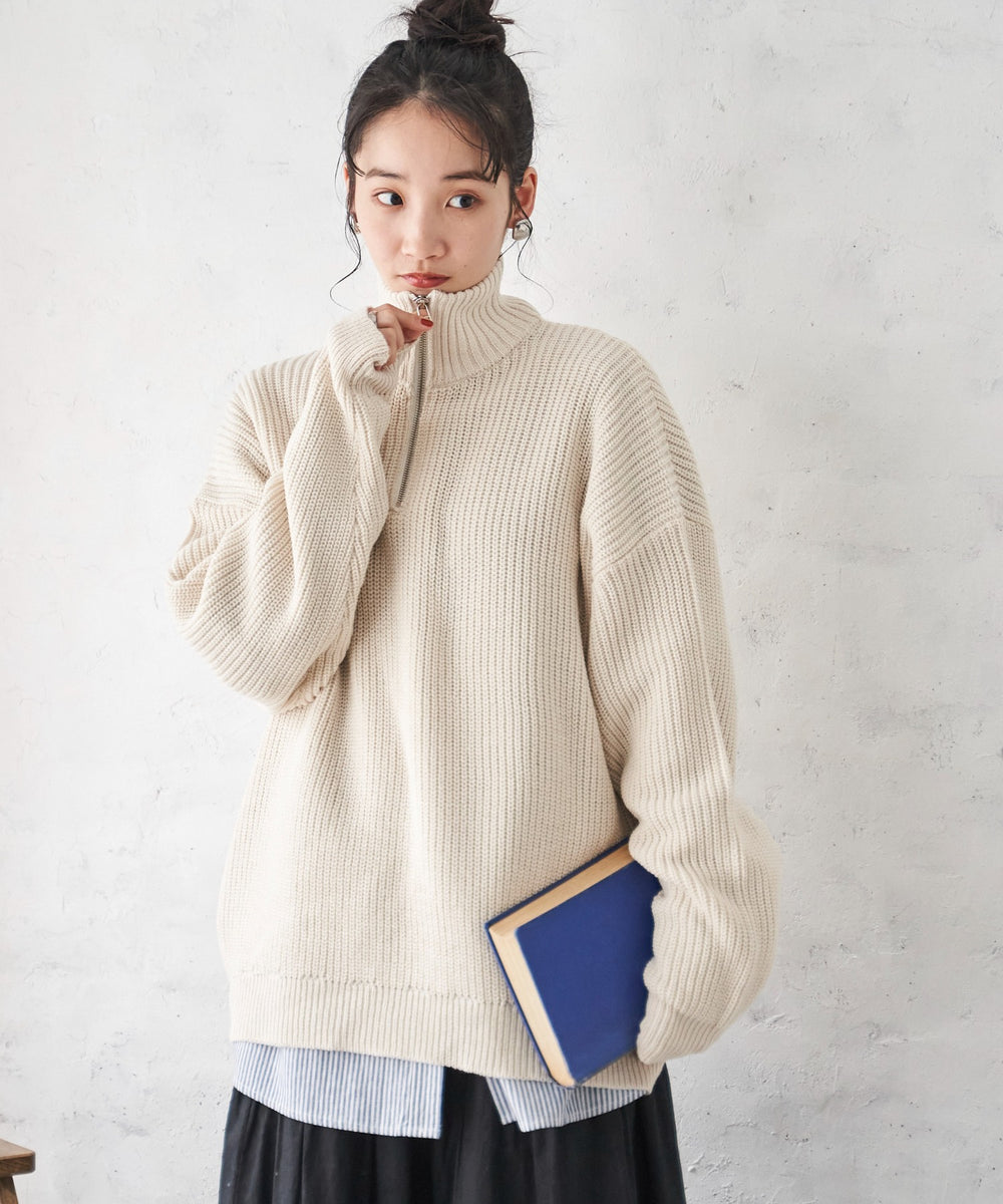 ホワイト モデル：165cm M着用