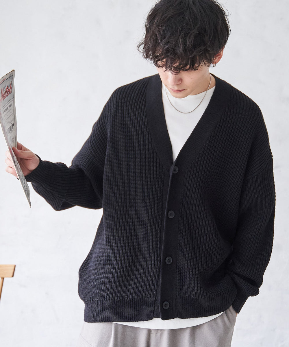 ブラック モデル：175cm L着用