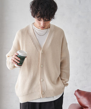 ホワイト モデル：175cm L着用