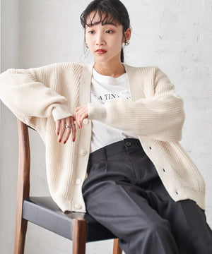 ホワイト モデル：165cm M着用