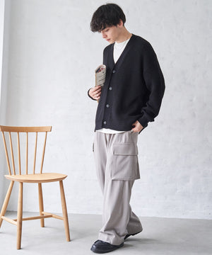 ブラック モデル：175cm L着用