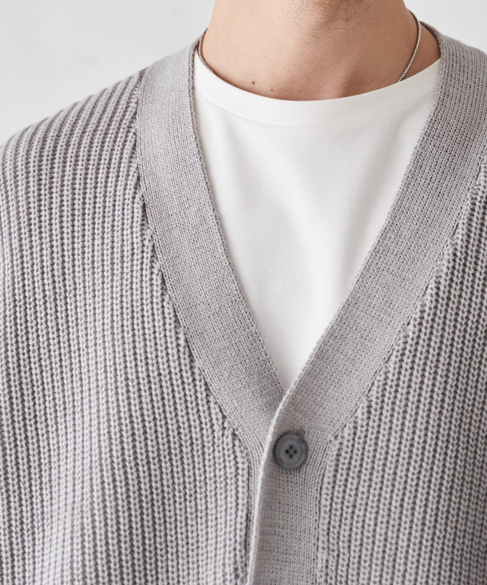 オーバーフィットカーディガン