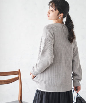 Lグレー モデル：165cm M着用