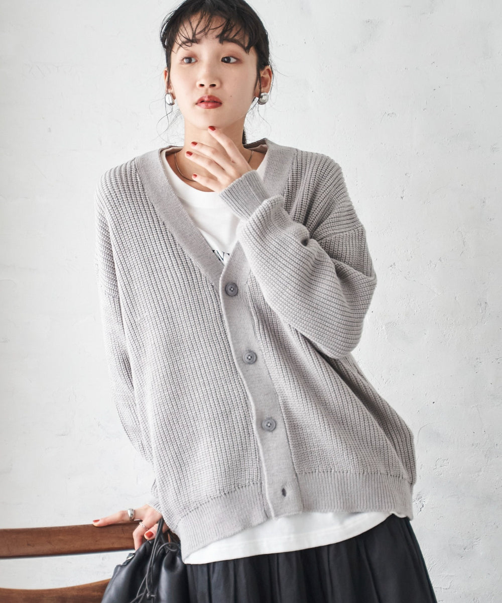 Lグレー モデル：165cm M着用