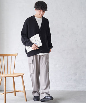 ブラック モデル：175cm L着用