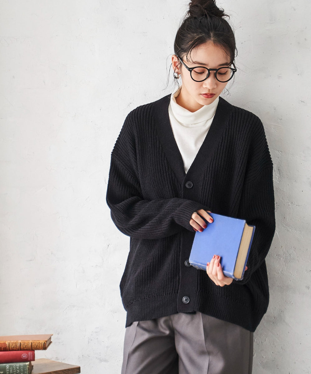 ブラック モデル：165cm M着用