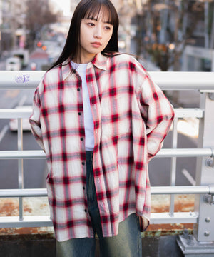 レッド系チェック モデル：160cm M着用