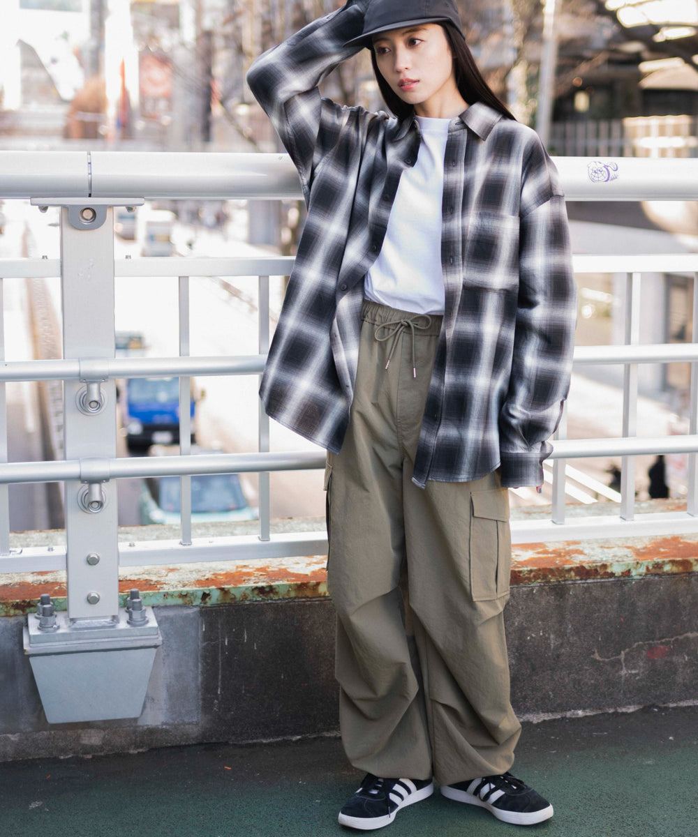 ブラック系チェック モデル：160cm M着用