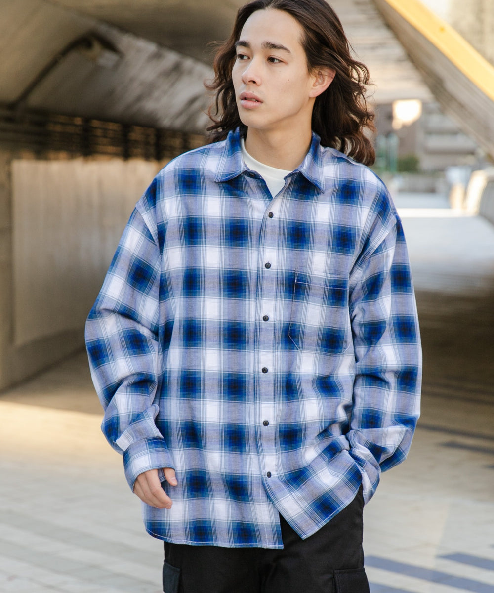 ブルー系チャック モデル：174cm L着用