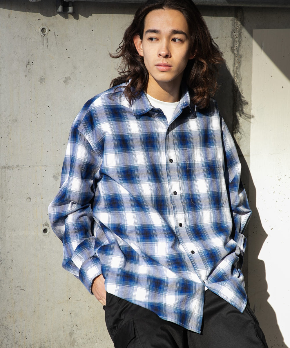 ブルー系チャック モデル：174cm L着用
