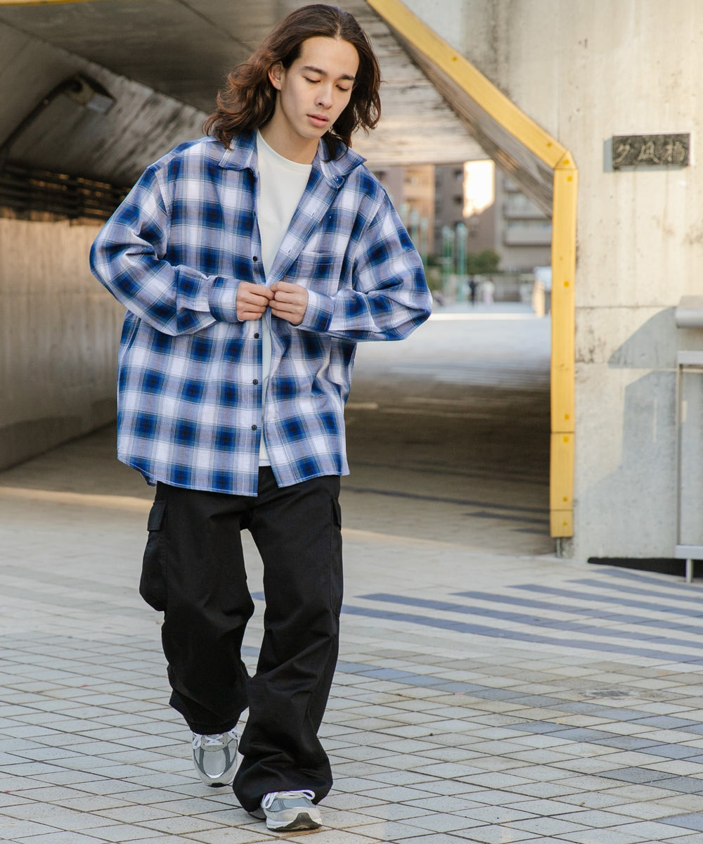 ブルー系チャック モデル：174cm L着用