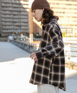 ブラウン系チェック モデル：174cm L着用