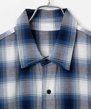 オンブレチェックシャツ