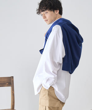 ホワイト モデル：175cm L着用