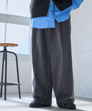 Dグレー モデル：175cm L着用