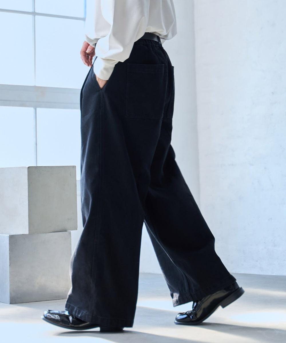 ブラック モデル：175cm L着用