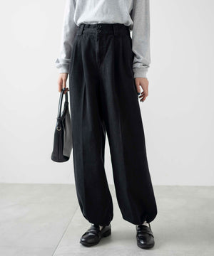 ブラック モデル：161cm S着用