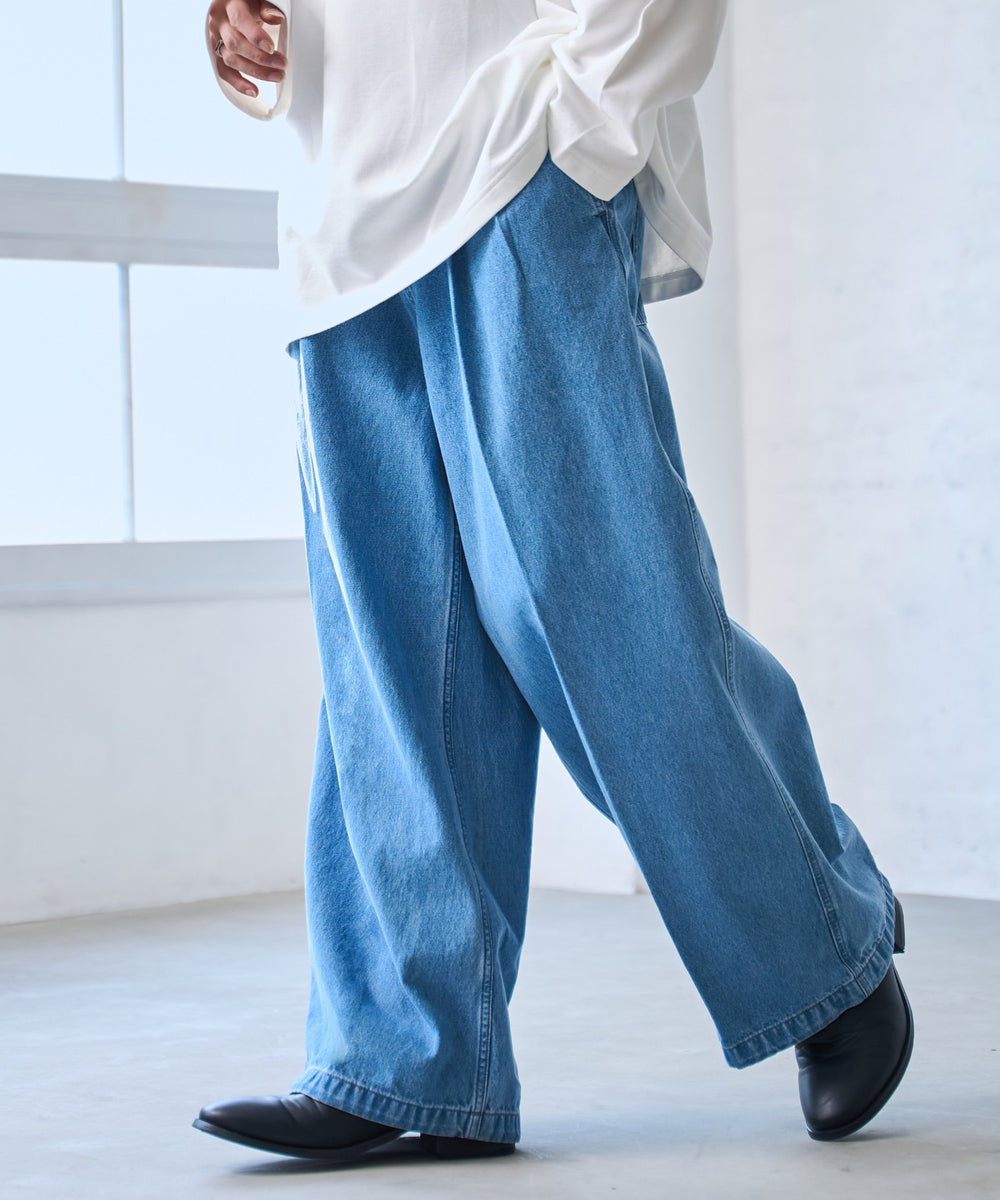 デニム淡色 モデル：175cm L着用