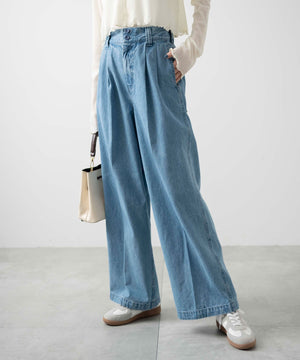 デニム淡色 モデル：161cm S着用