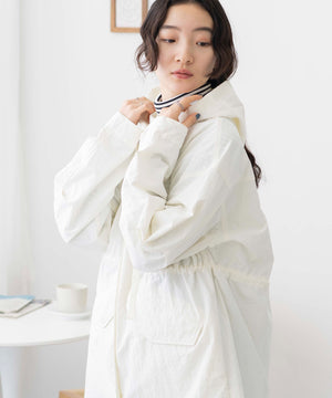 オフホワイト　モデル:163cm F着用