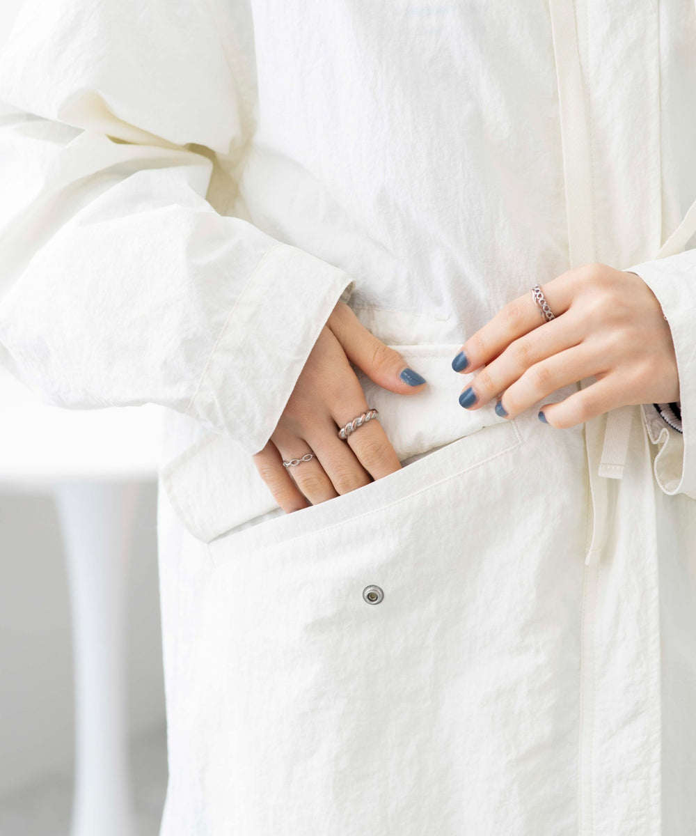 オフホワイト　モデル:163cm F着用