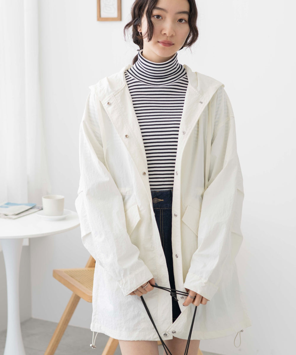 オフホワイト　モデル:163cm F着用