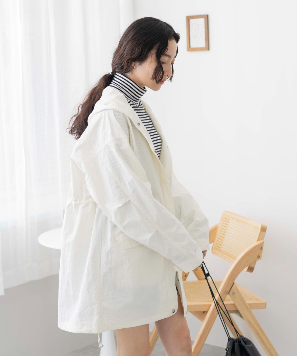 オフホワイト　モデル:163cm F着用