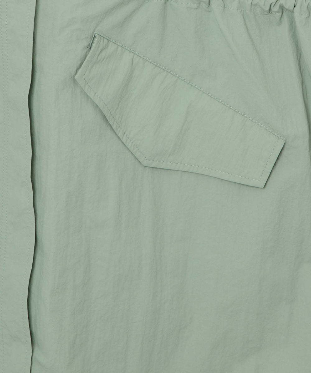 ナイロンスノーパーカー