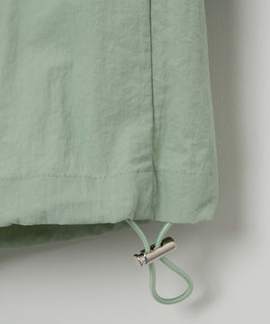 ナイロンスノーパーカー