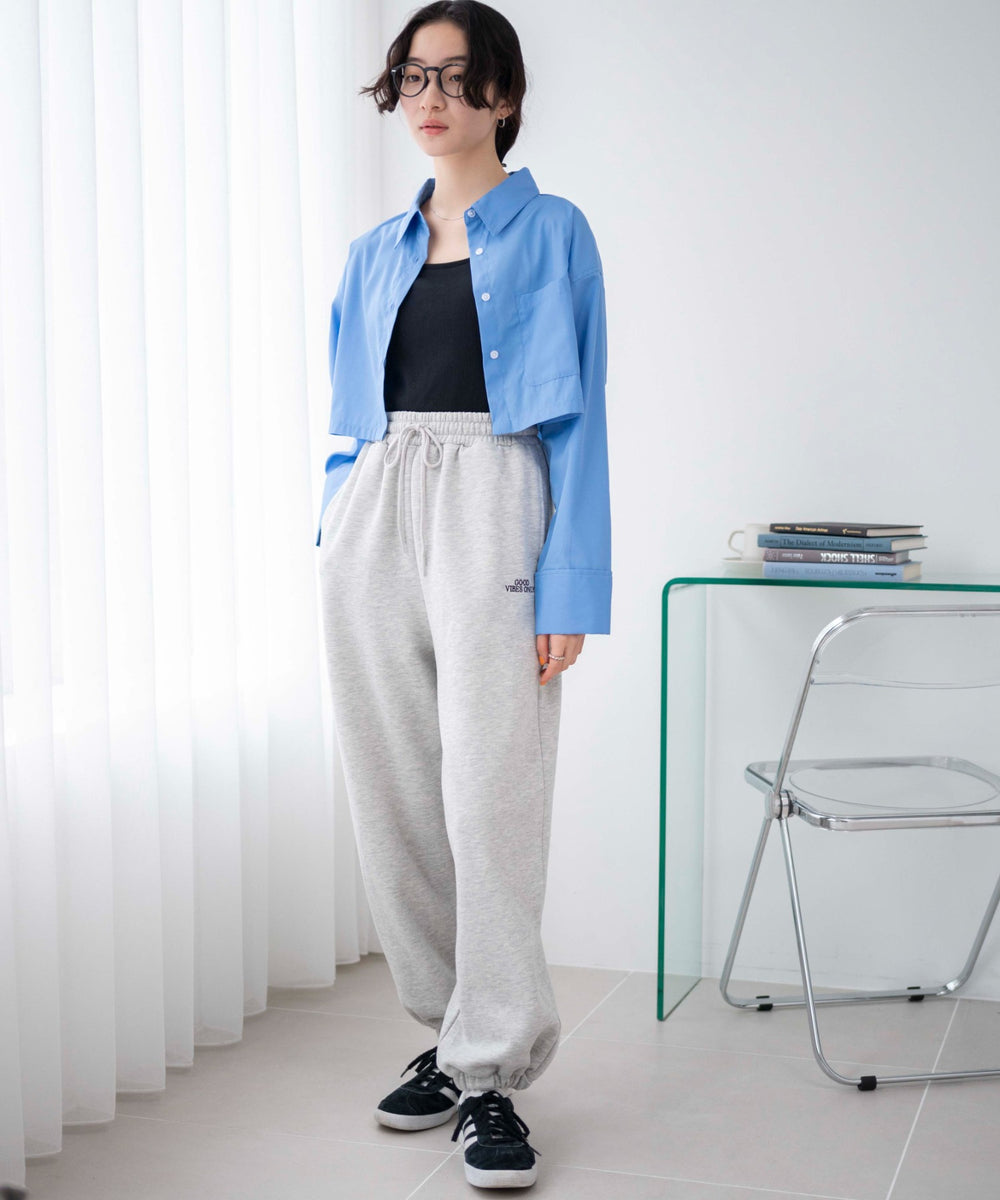 ブルー　モデル:163cm F着用