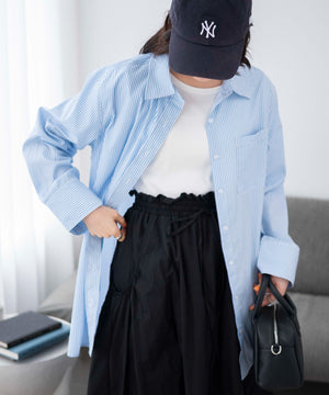 ブルー系ストライプ　モデル:163cm F着用