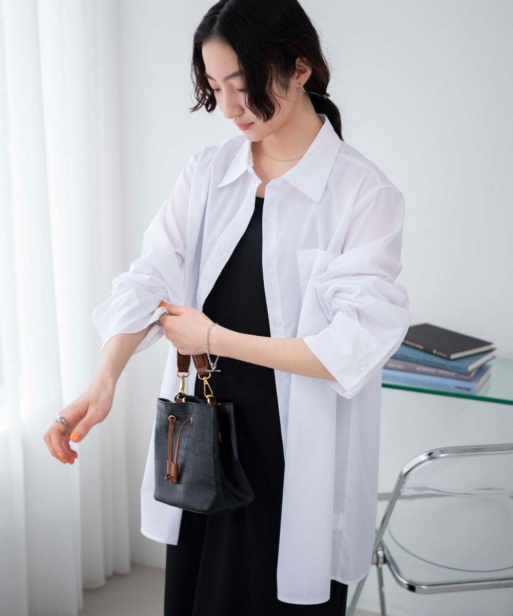 ホワイト 　モデル:163cm F着用