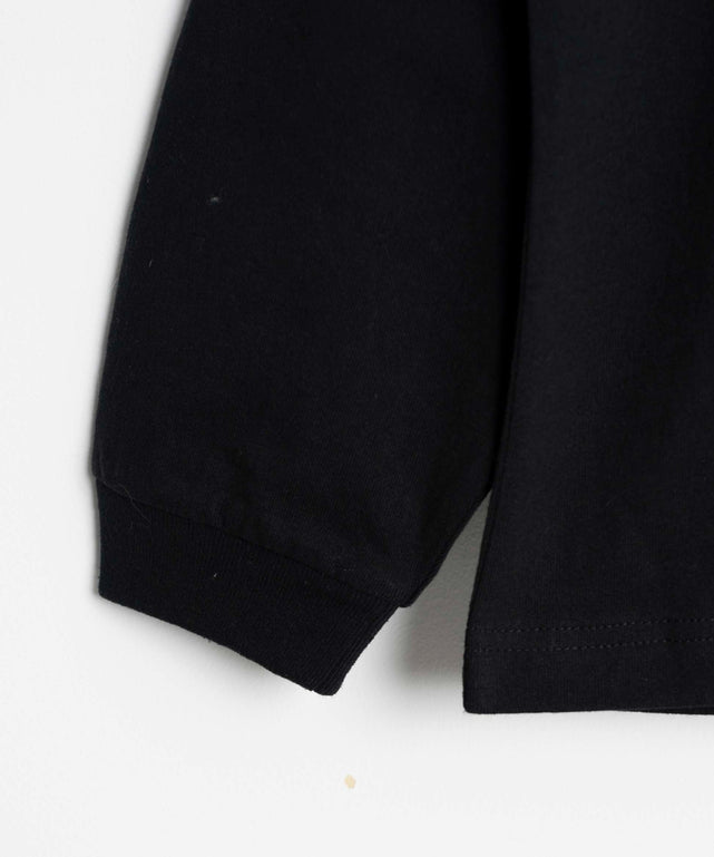 アクセ付きグラフィックロンT