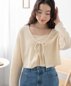 ホワイトアイボリー　モデル:163cm F着用