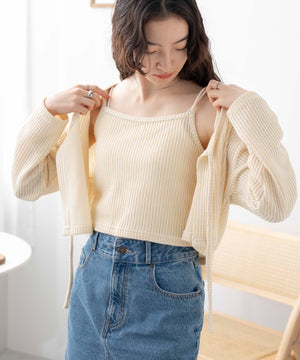 ホワイトアイボリー　モデル:163cm F着用