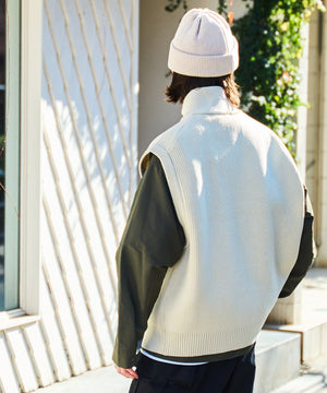 ホワイト モデル：172cm L着用