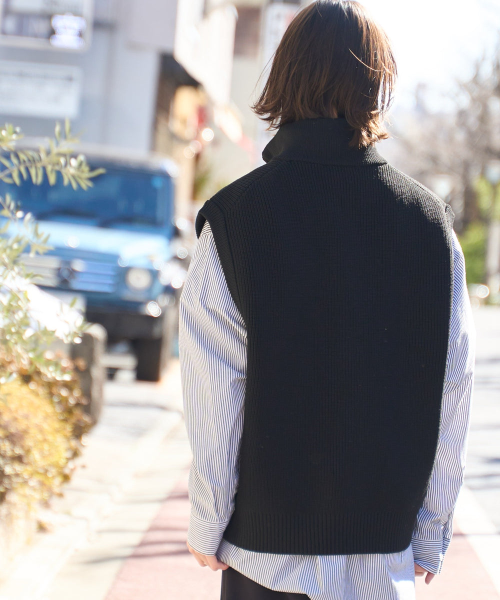 ブラック モデル：172cm L着用