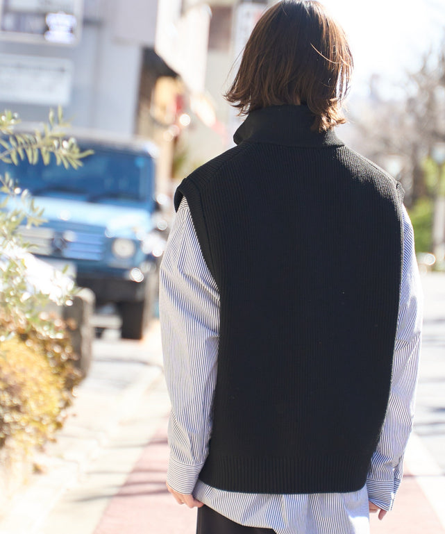 ブラック モデル：172cm L着用