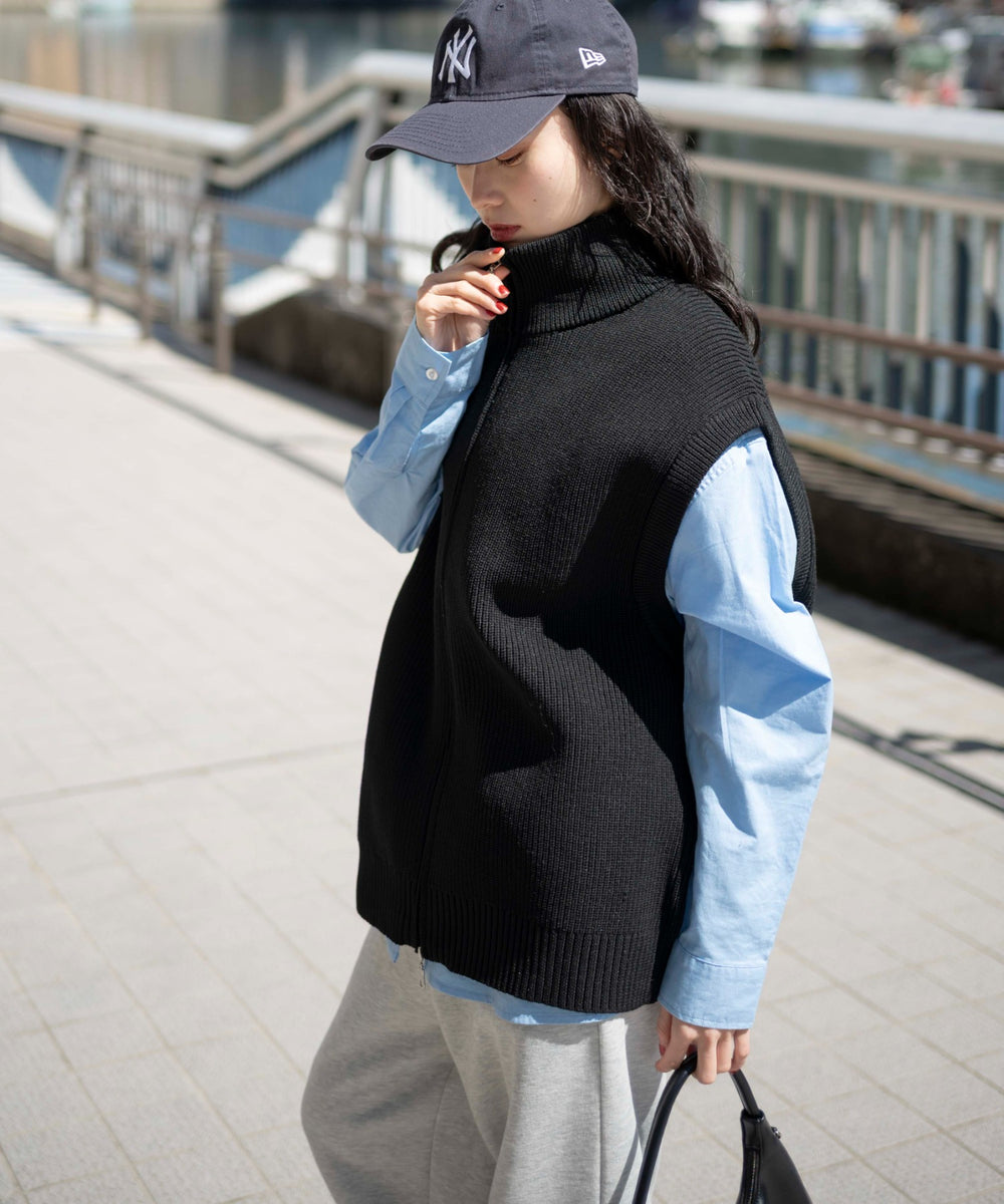 ブラック モデル：161cm L着用