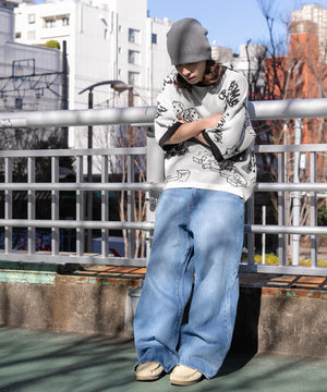 ホワイト モデル：174cm L着用