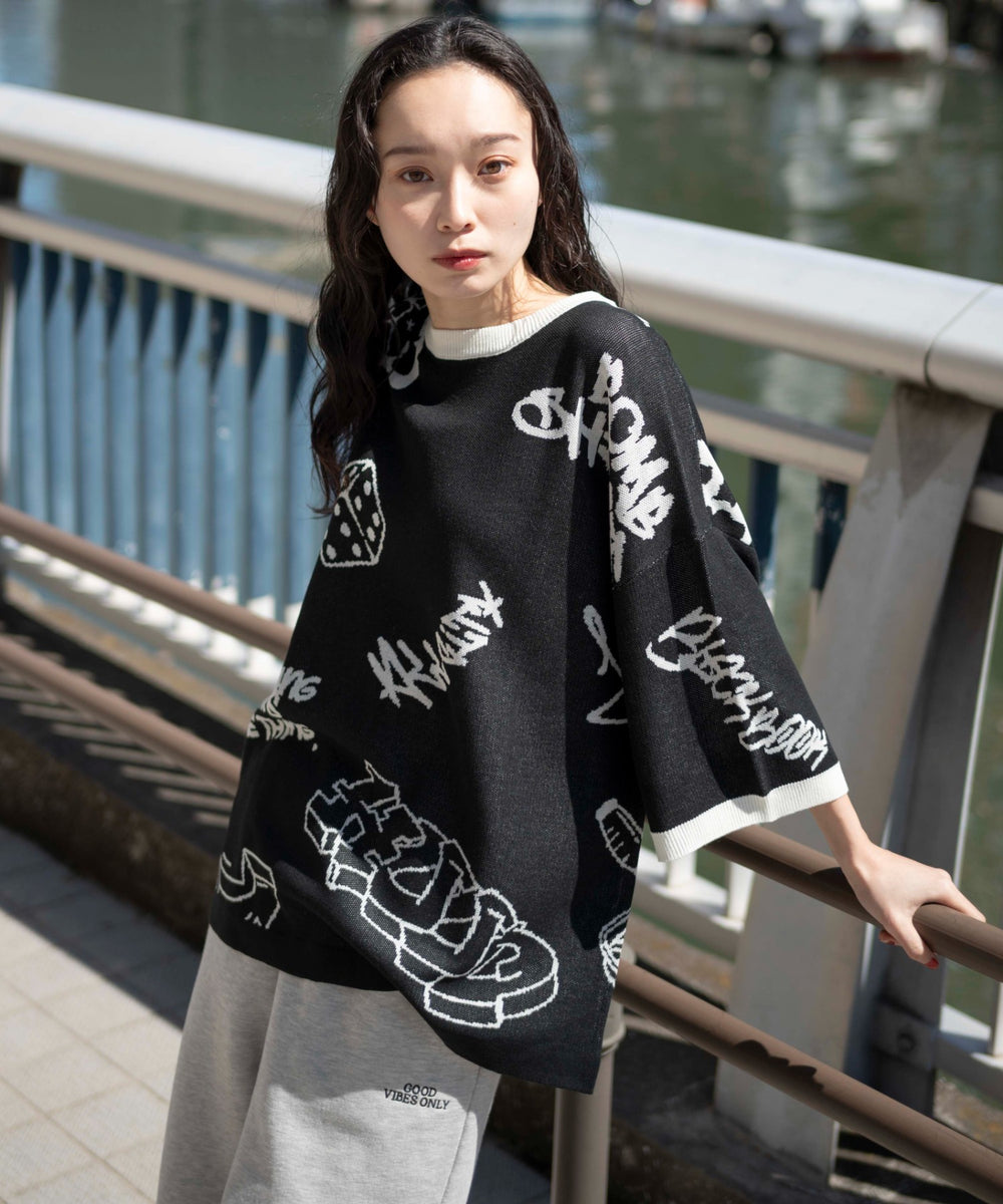 ブラック モデル：161cm L着用