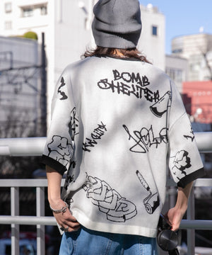 ホワイト モデル：174cm L着用