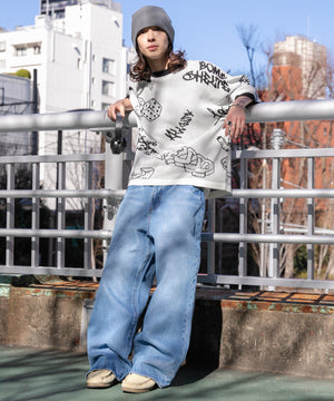 ホワイト モデル：174cm L着用