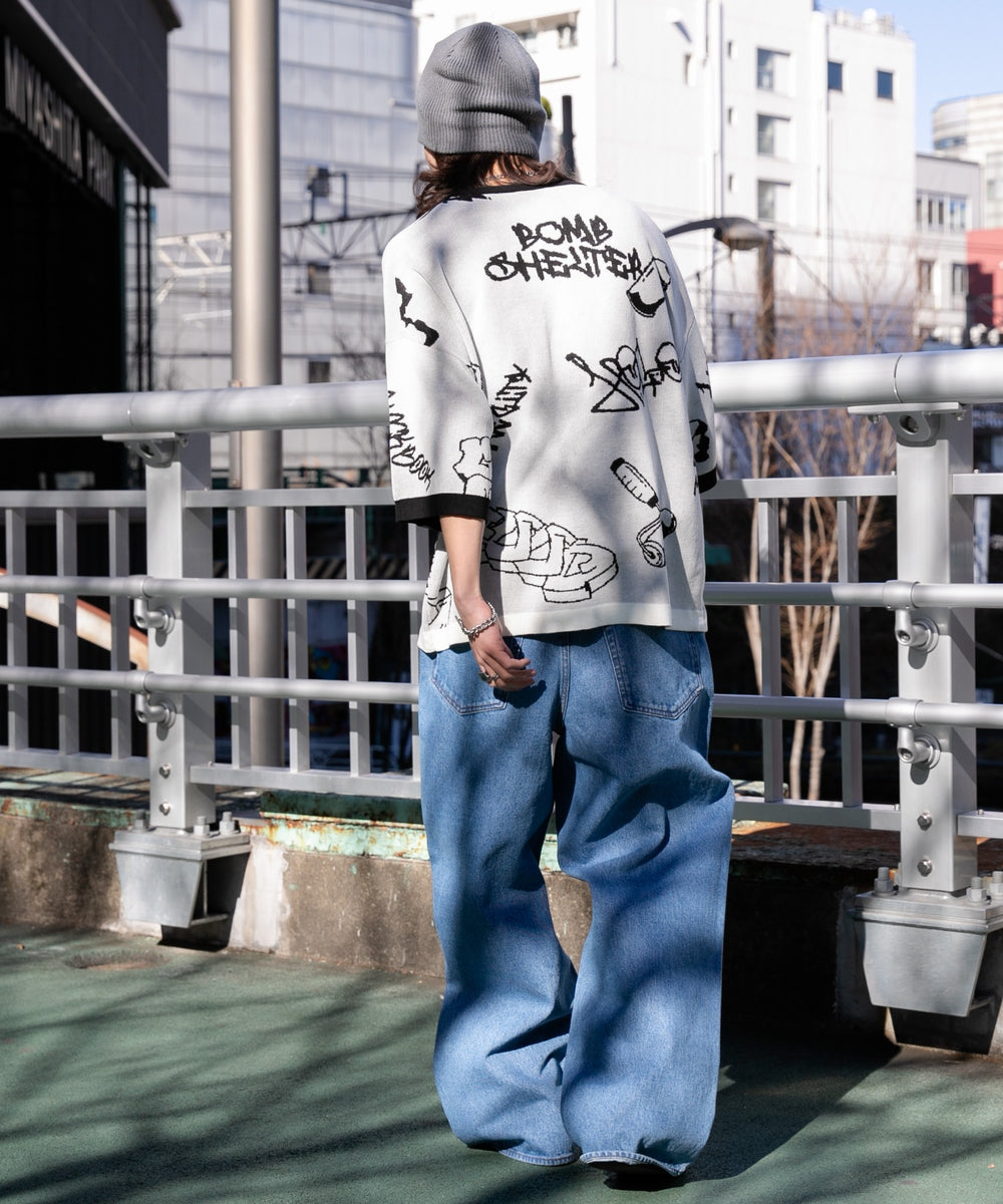 ホワイト モデル：174cm L着用