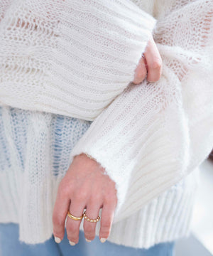 ホワイトアイボリー　モデル:162cm F着用