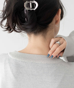 グレー　モデル:161cm F着用